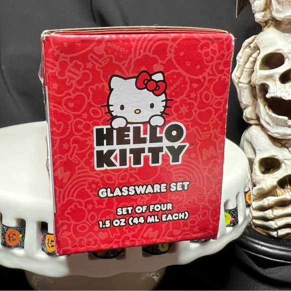 Sanrio Hello Kitty Halloween Glass Shot Glasses - Set Of 4 - Cat,Pumpkin,Witch - Picture 2 of 11